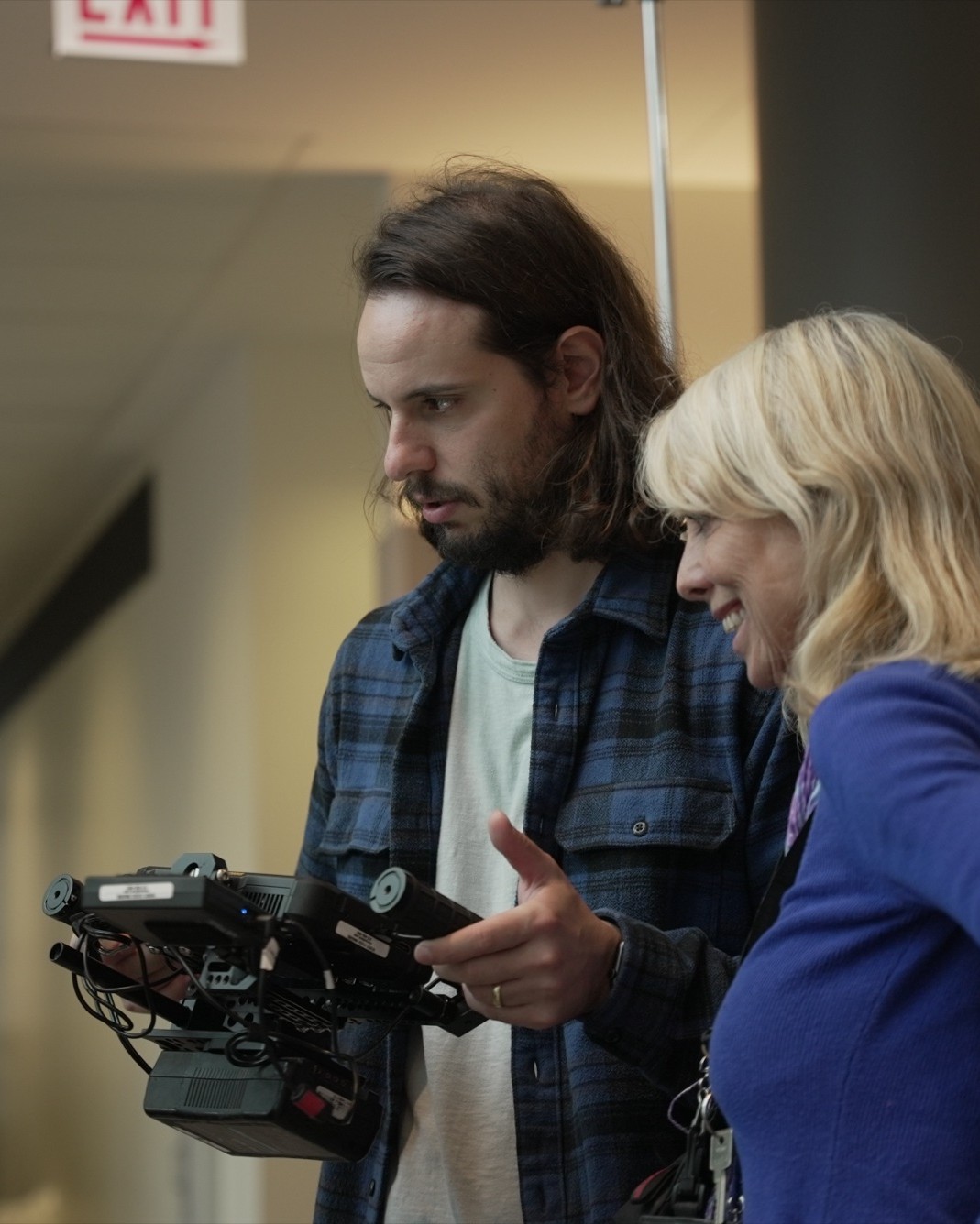 Remsy Atassi operating camera on set